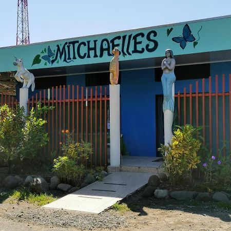 Cabinas Mitchaelle'S Puerto Viejo de Talamanca Екстериор снимка