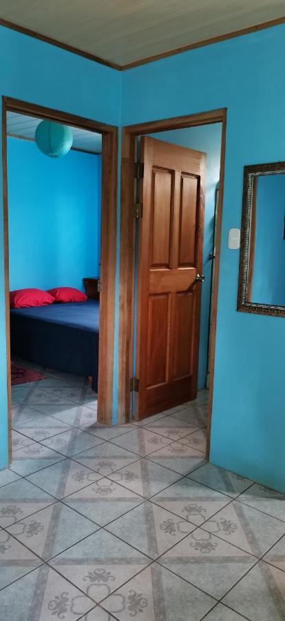 Cabinas Mitchaelle'S Puerto Viejo de Talamanca Екстериор снимка