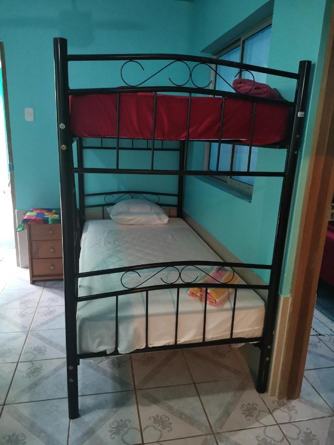 Cabinas Mitchaelle'S Puerto Viejo de Talamanca Екстериор снимка